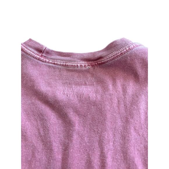 "ROTH SHIRT CO." Stick It T-Shirt SZ  M Womens Rose Pink Hockey Puck Ice Rink - Picture 9 of 9